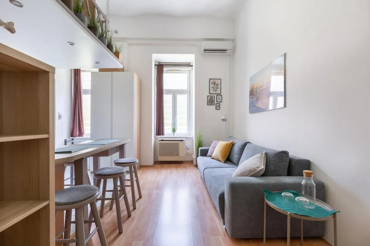 M17 Mecset Apartment Budapest Hungary