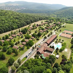 Petneházy Club Hotel